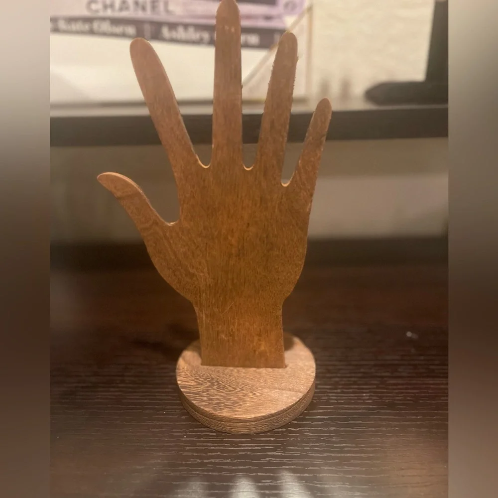 JEWELRY HAND STAND Holds rings and bracelets. 2 stands can also be hung on wall.